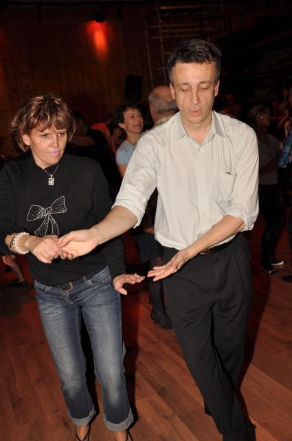 min 2010 04 04 station danse 256